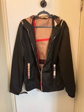 Burberry -Style Hooded Jacket with Beige & Red Trim